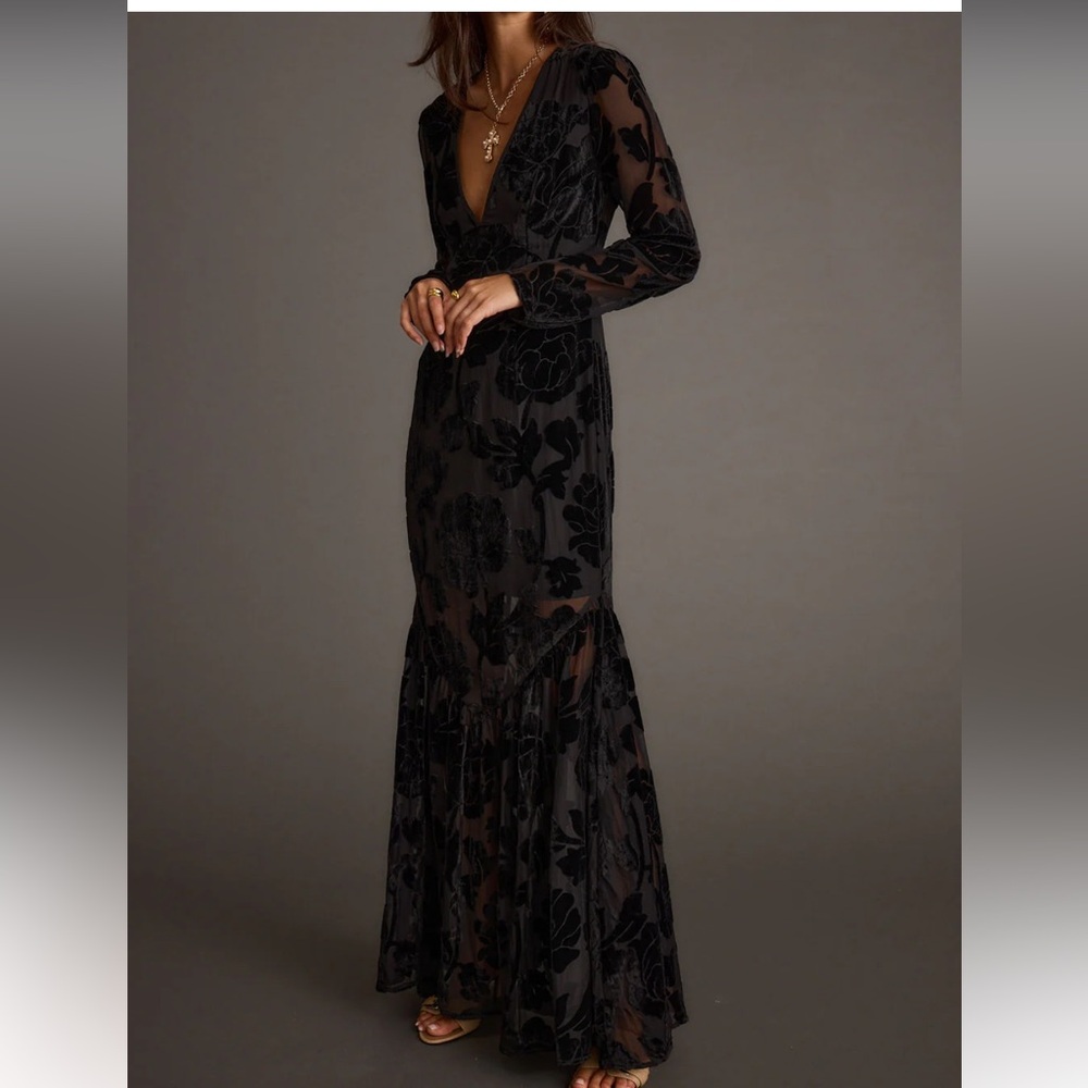 12th Tribe Angela Black Velvet Burnout Long Sleeve Maxi Dress